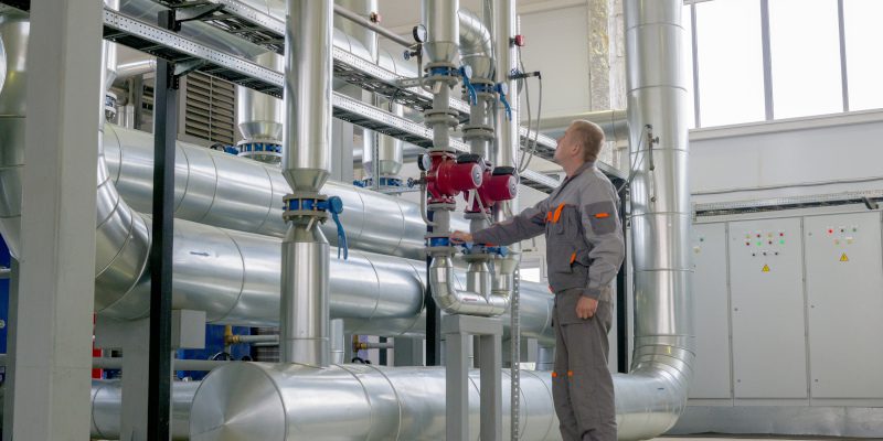 Reasons to Schedule Furnace Maintenance This Autumn